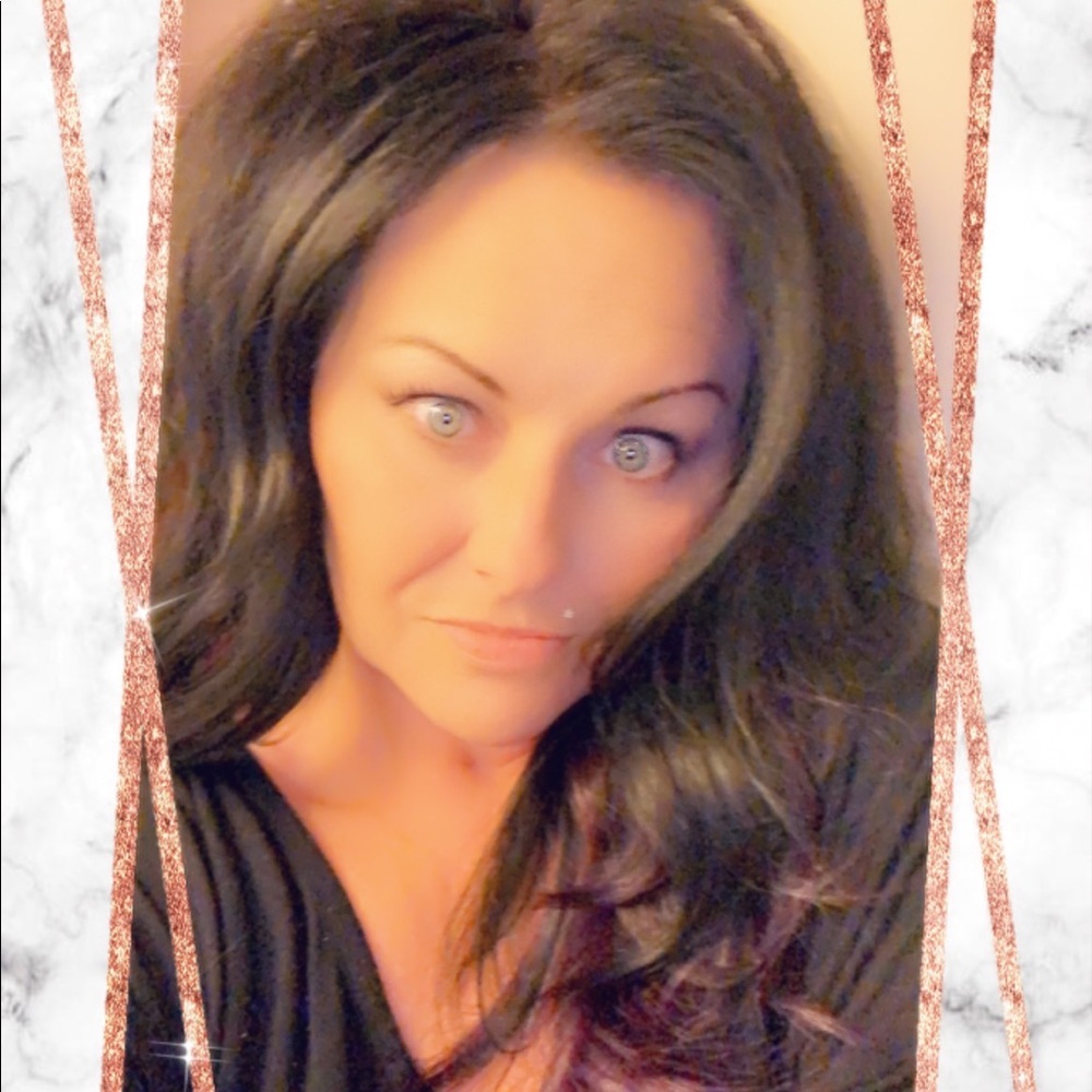 Meet your Posher, Raeanna